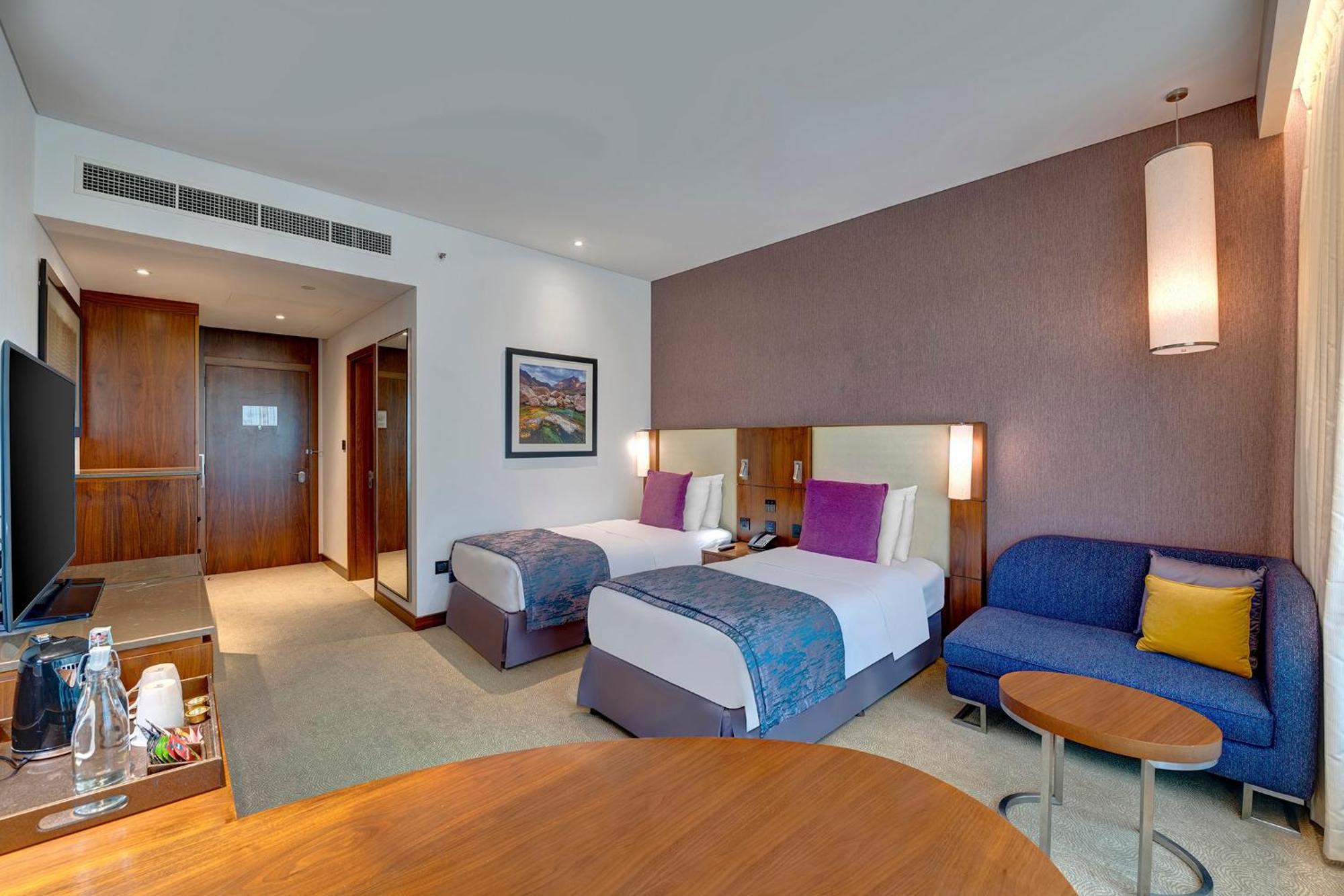 Hotel Crowne Plaza Ocec By Ihg 4*