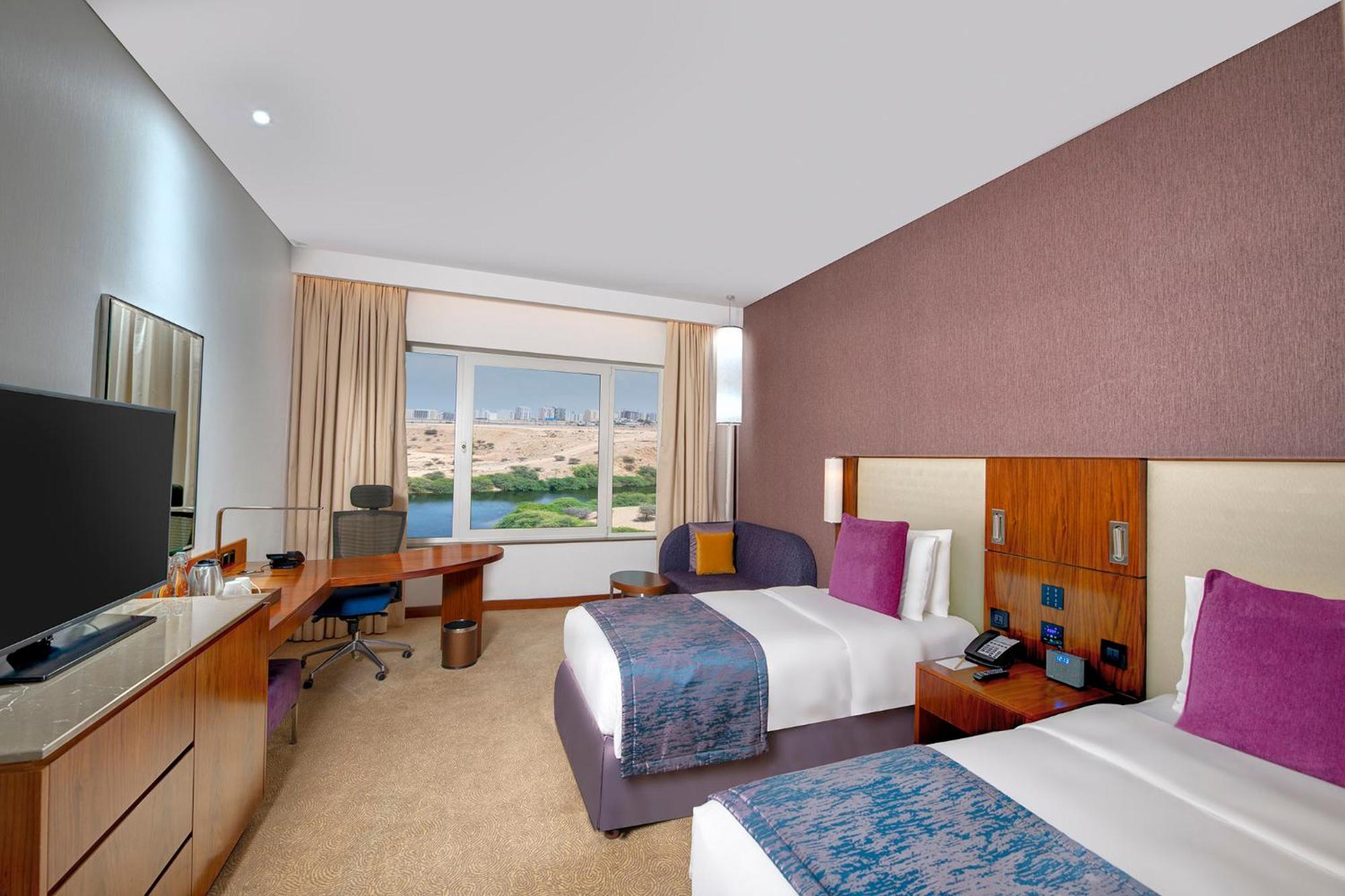 Crowne Plaza Ocec By Ihg Hotel Maskat