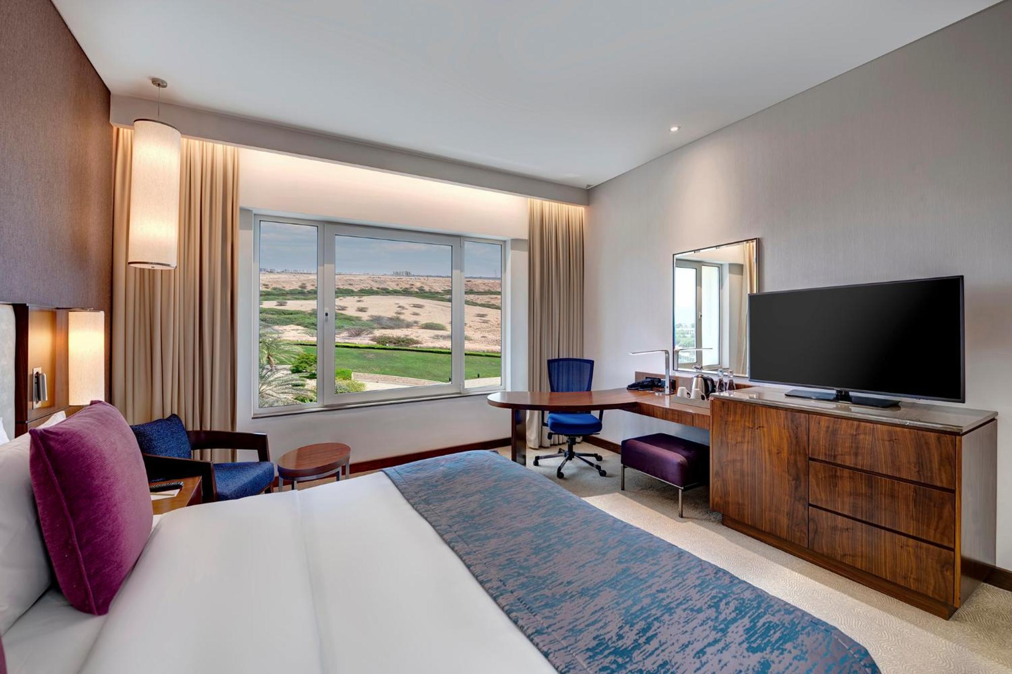 Crowne Plaza Ocec By Ihg Hotel Maskat